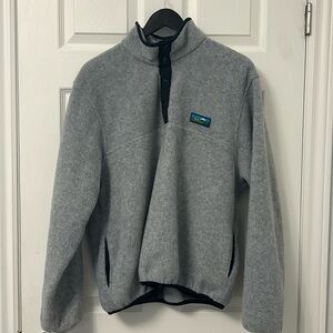 Cabela’s Womens Large Sweater